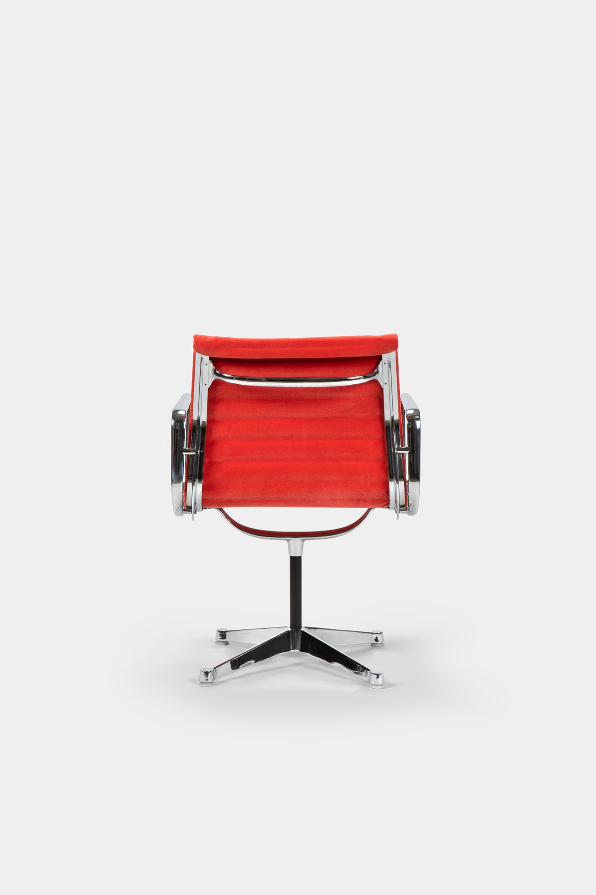 2 Charles & Ray Eames, Vitra, EA 108, Aluminium Stühle, 70er