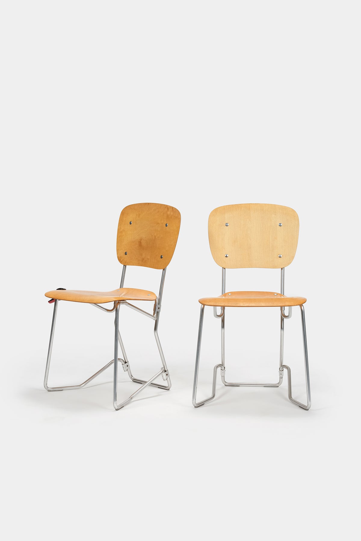 Armin Wirth, Paar Stühle 'Aluflex', Stapelbar, Schweiz, 50er