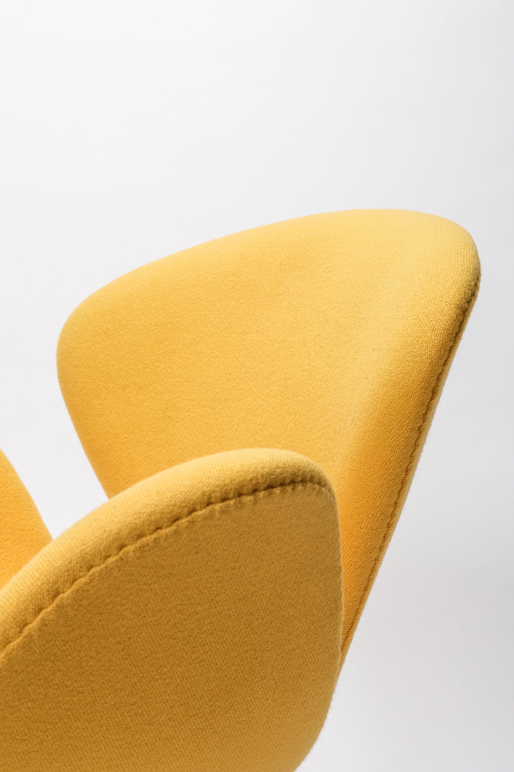 Arne Jacobsen Swan Chair, Fritz Hansen, 60s