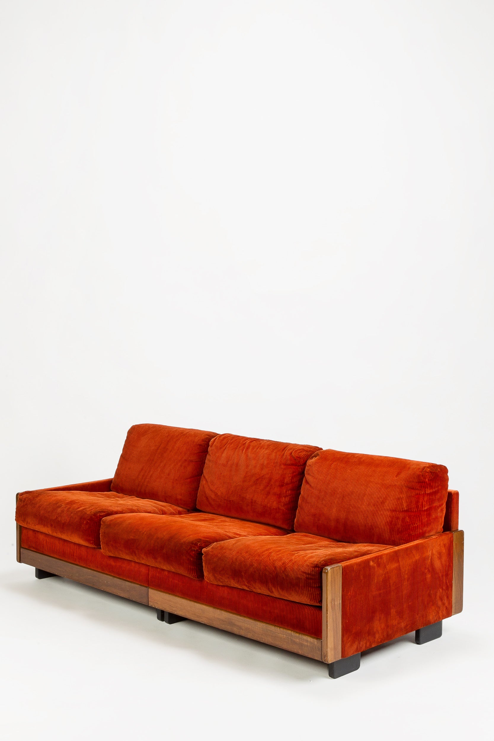 1人掛けソファ Cassina Afra and Tobia Scarpa Model 920 1人掛けソファ Cassina Afra and Tobia Scarpa Model 920 Afra & Tobia