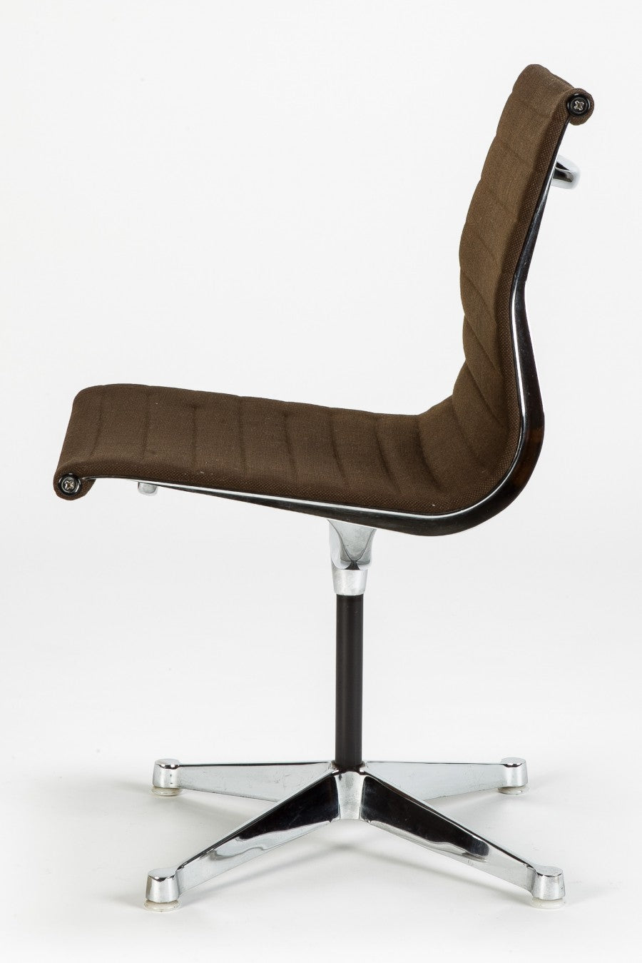 Eames ea 106 hot sale