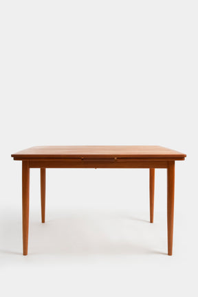 Extendable Danish dining table, 60s