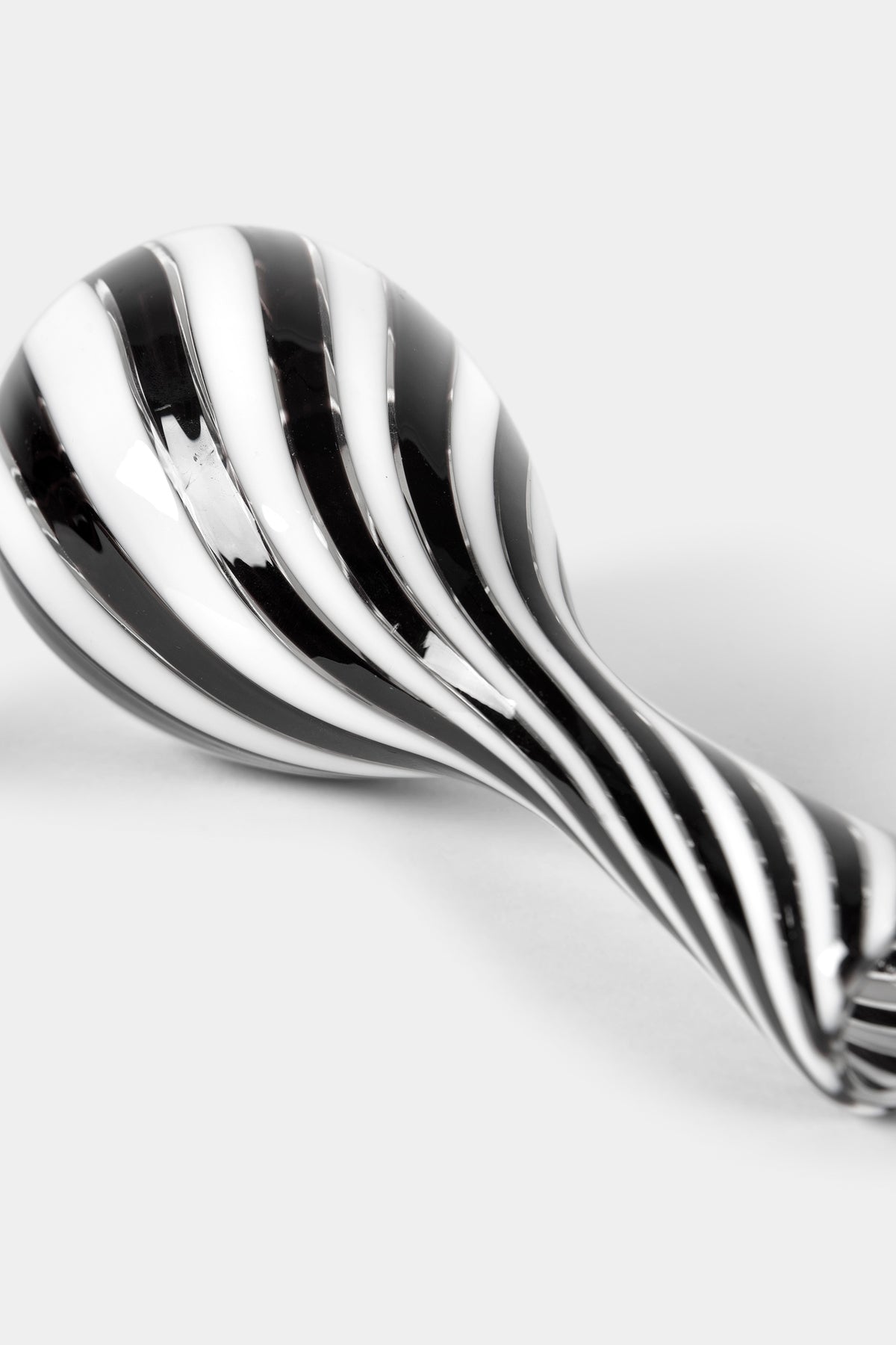 Dino Martens, Aureliano Toso, Mezza Filigrana Glass Vase, Italy, 50s