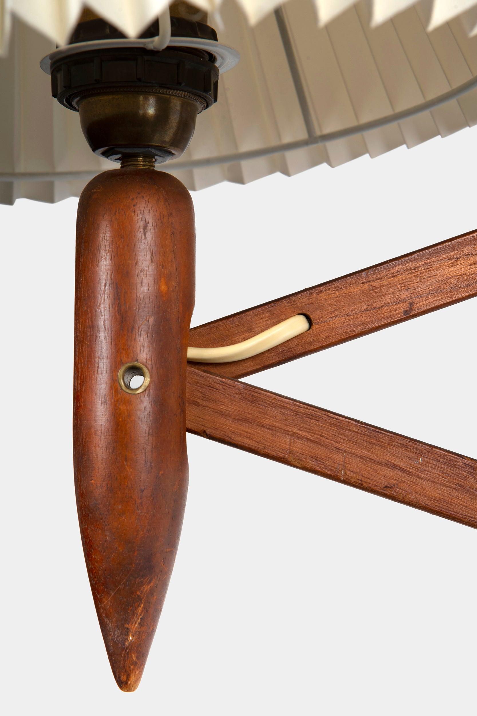 Le Klint scissors wall lamp, Erik Hansen, Denmark, 50s