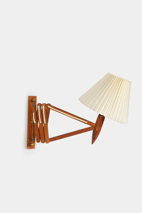 Le Klint scissors wall lamp, Erik Hansen, Denmark, 50s