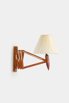 Le Klint scissors wall lamp, Erik Hansen, Denmark, 50s