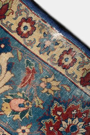 Large Tabriz carpet, Persia, 20s