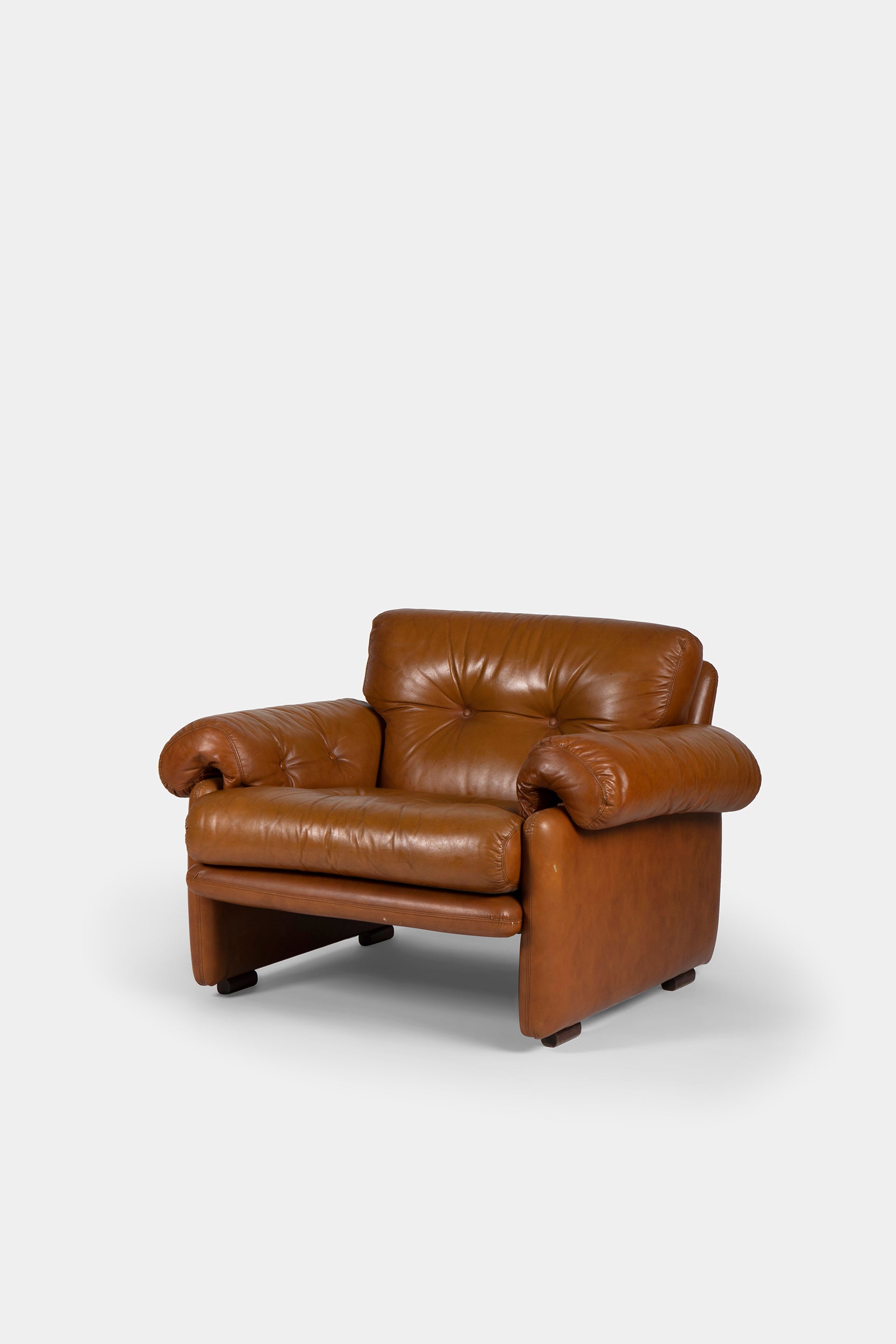 Tobia Scarpa leather armchair set for C&B Italia, Italy, 70s