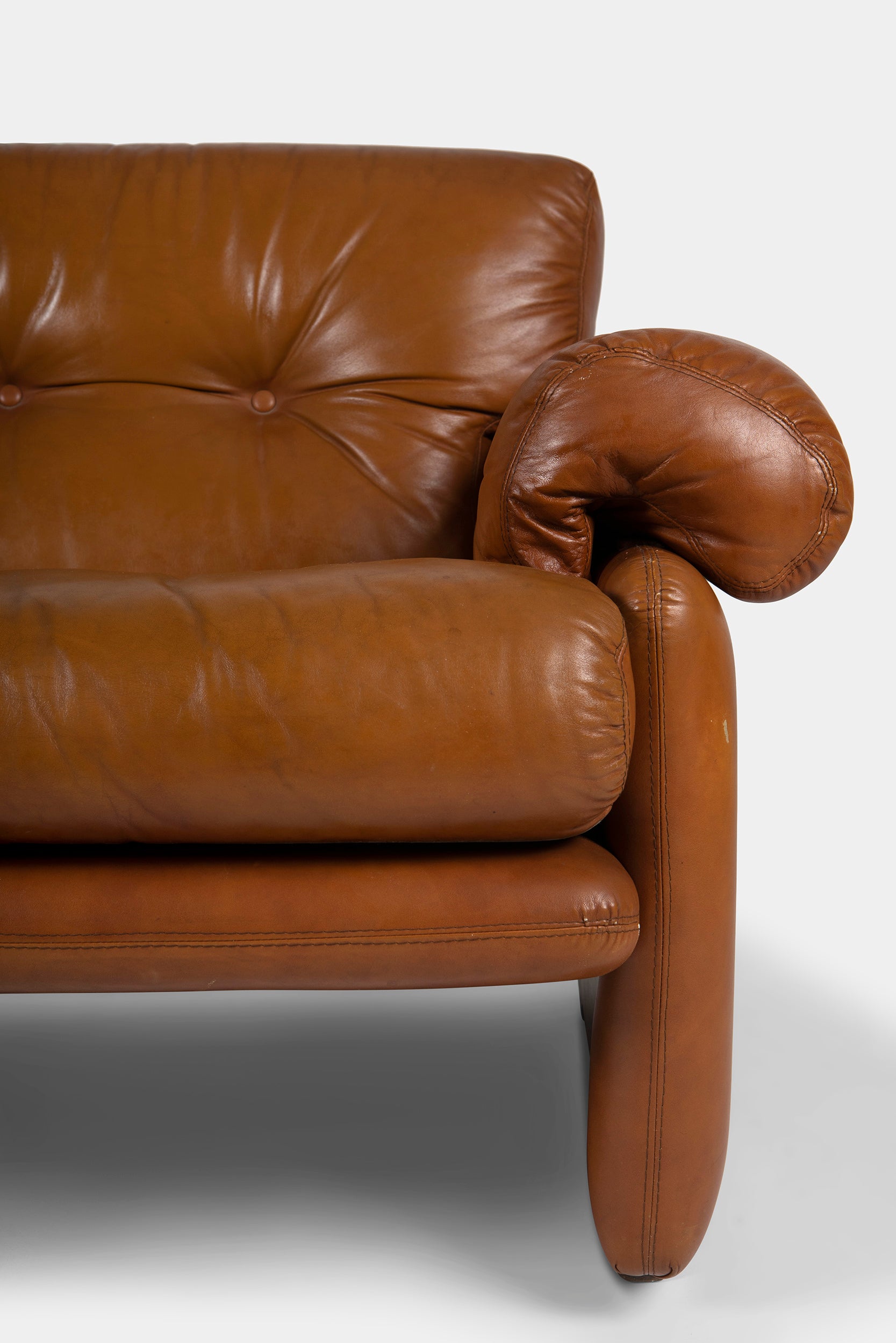 Tobia Scarpa leather armchair set for C&B Italia, Italy, 70s