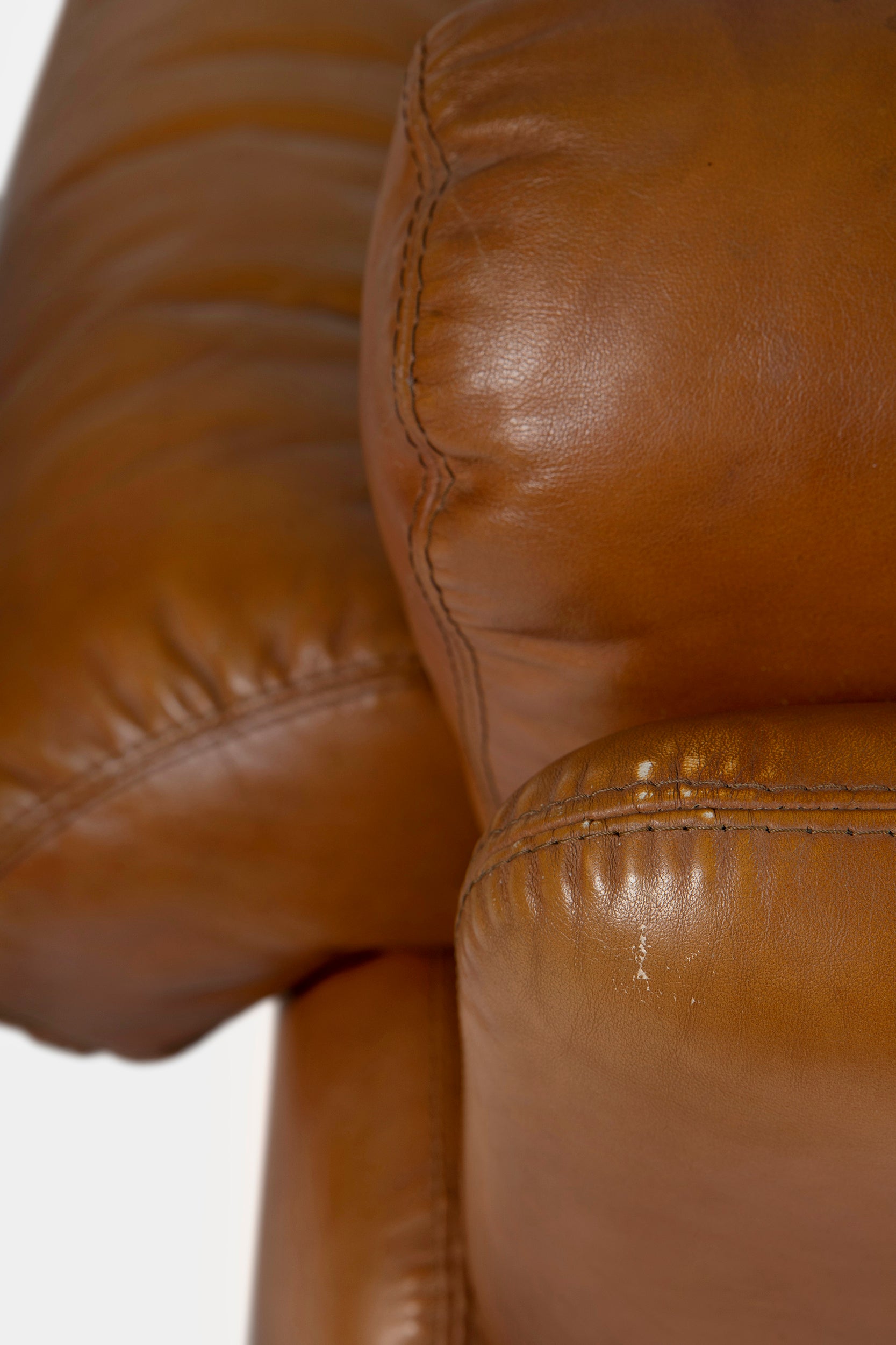 Tobia Scarpa leather armchair set for C&B Italia, Italy, 70s