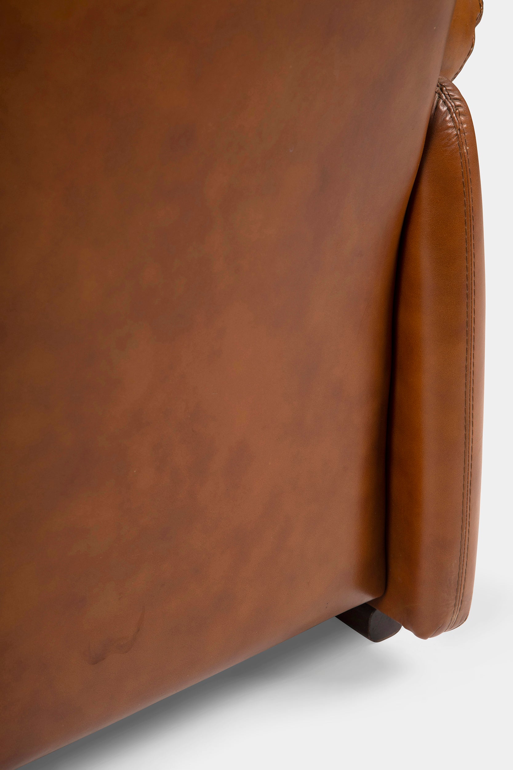 Tobia Scarpa leather armchair set for C&B Italia, Italy, 70s