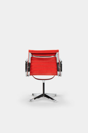 2 Charles & Ray Eames, Vitra, EA 108, Aluminium Stühle, 70er