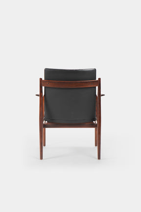 Arne Vodder for Sibast Furniture, armchair, model 431, Denmark, 60s