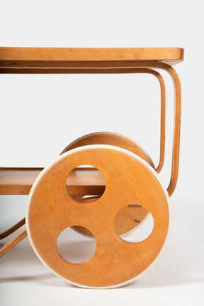 Alvar Aalto für Horgenglarus, Servierwagen, Schweiz, 30er