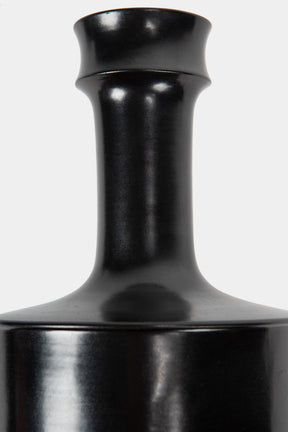 Franco Buzzi, Schwarze Keramikflaschenvase, Pesaro 70er