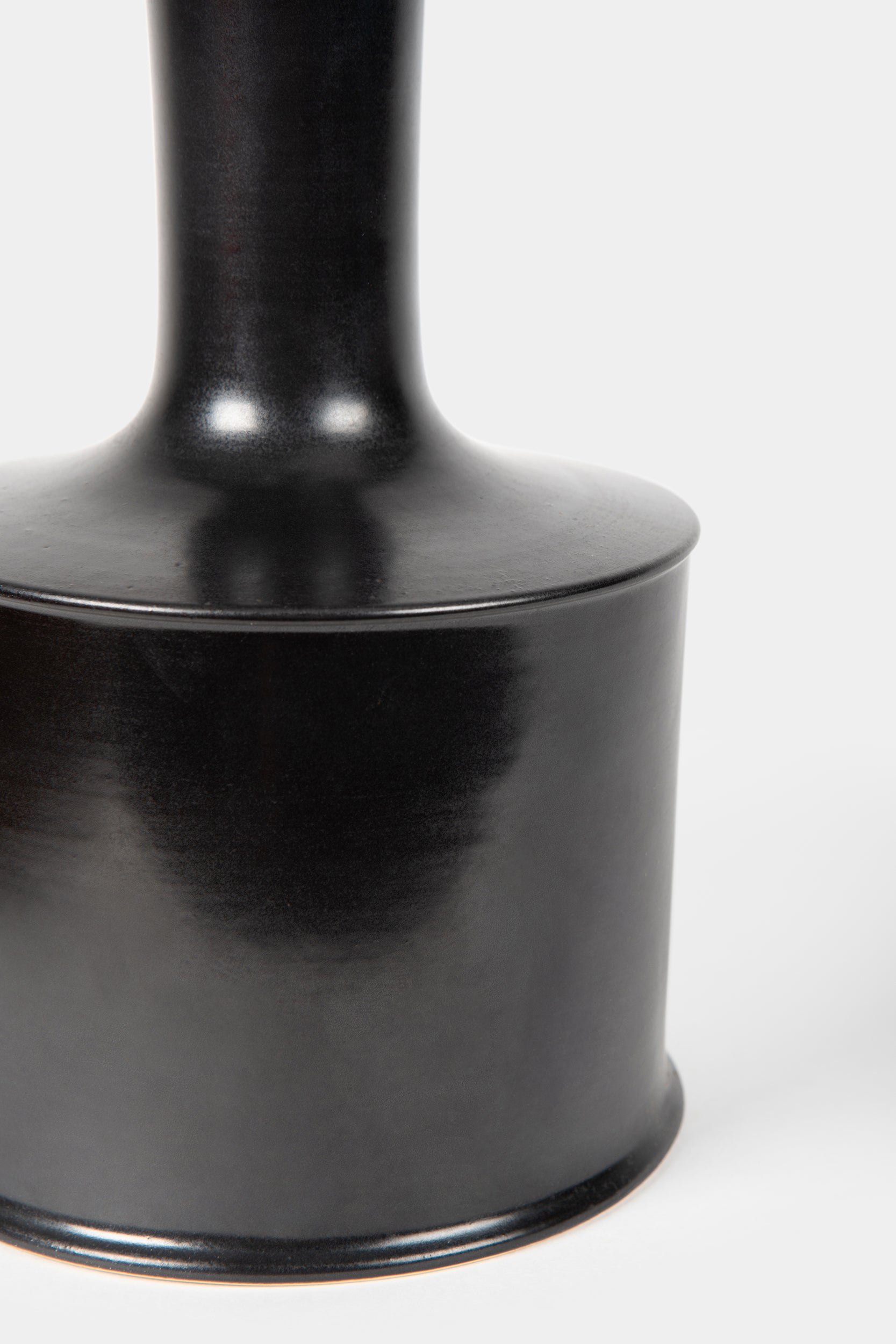 Franco Buzzi, Schwarze Keramikflaschenvase, Pesaro 70er
