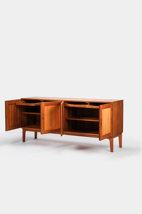 Danish solid wood sideboard, 70s