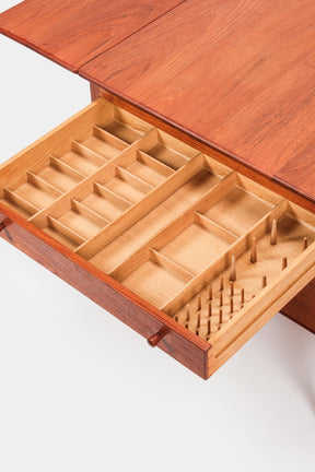 Hans J. Wegner, Andreas Tuck, AT33 Sewing Table, Denmark, 50s