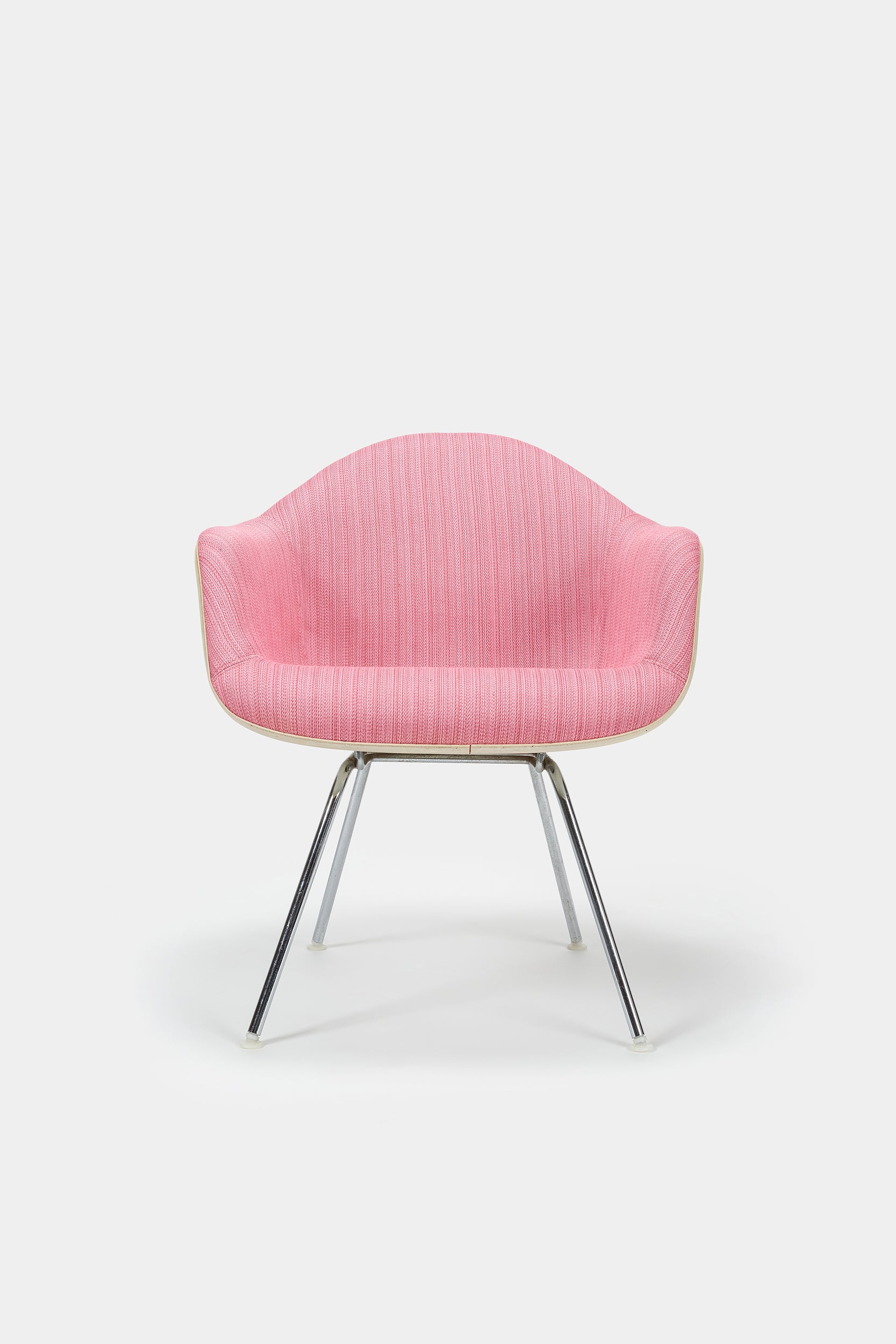 Paar Charles & Ray Eames, Hermann Miller, Pink Low Chair, 70er