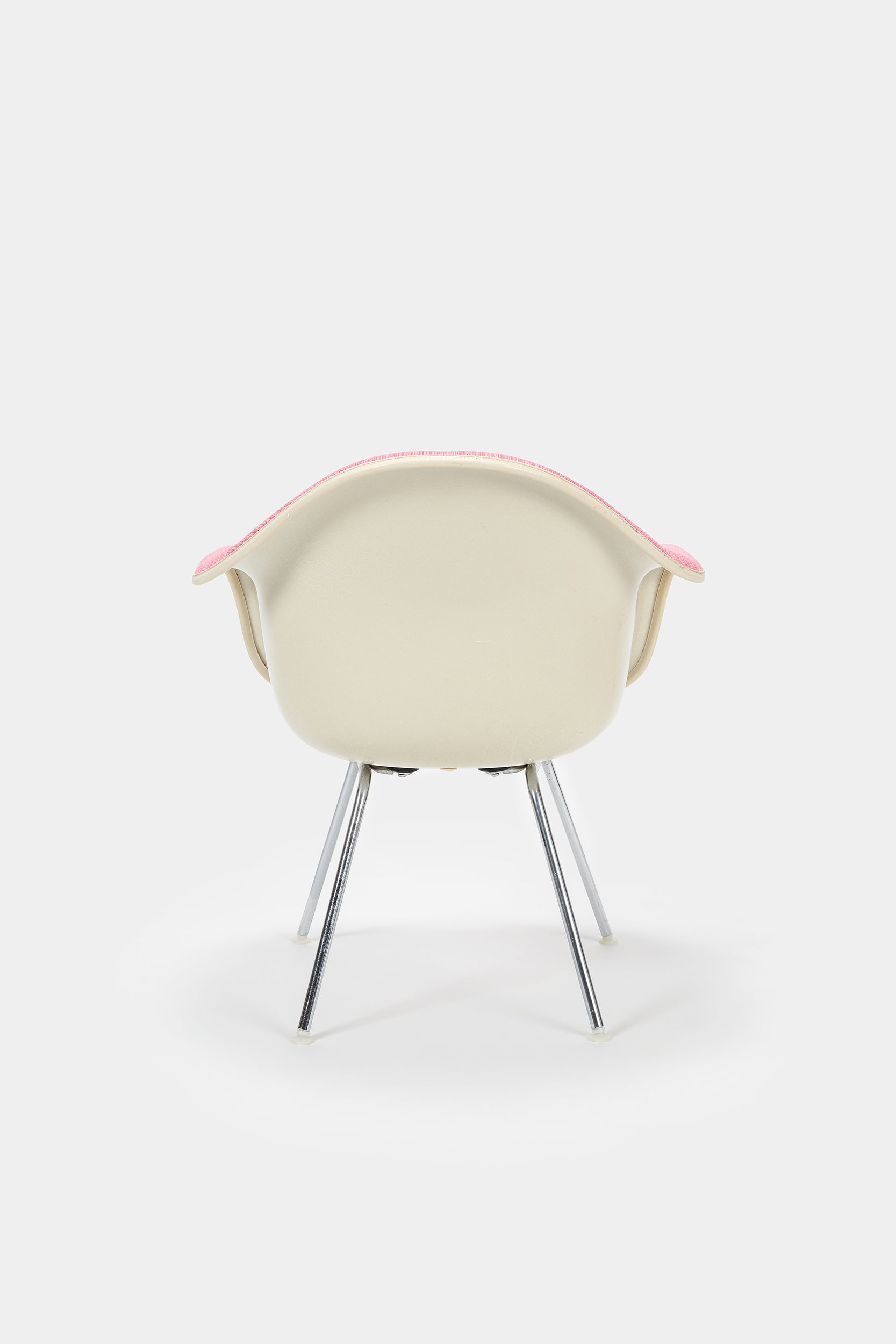 Paar Charles & Ray Eames, Hermann Miller, Pink Low Chair, 70er