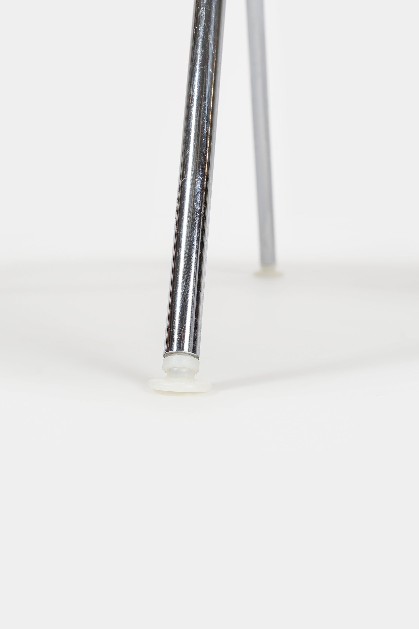 Paar Charles & Ray Eames, Hermann Miller, Pink Low Chair, 70er