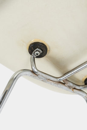 Paar Charles & Ray Eames, Hermann Miller, Pink Low Chair, 70er