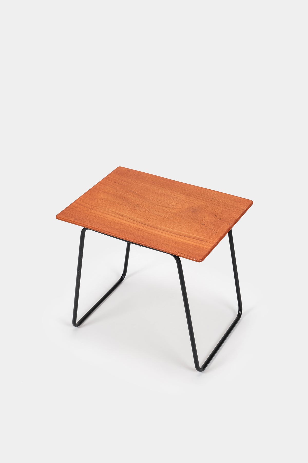 Attr. Arne Jacobsen, Teak Beistelltisch, 50er