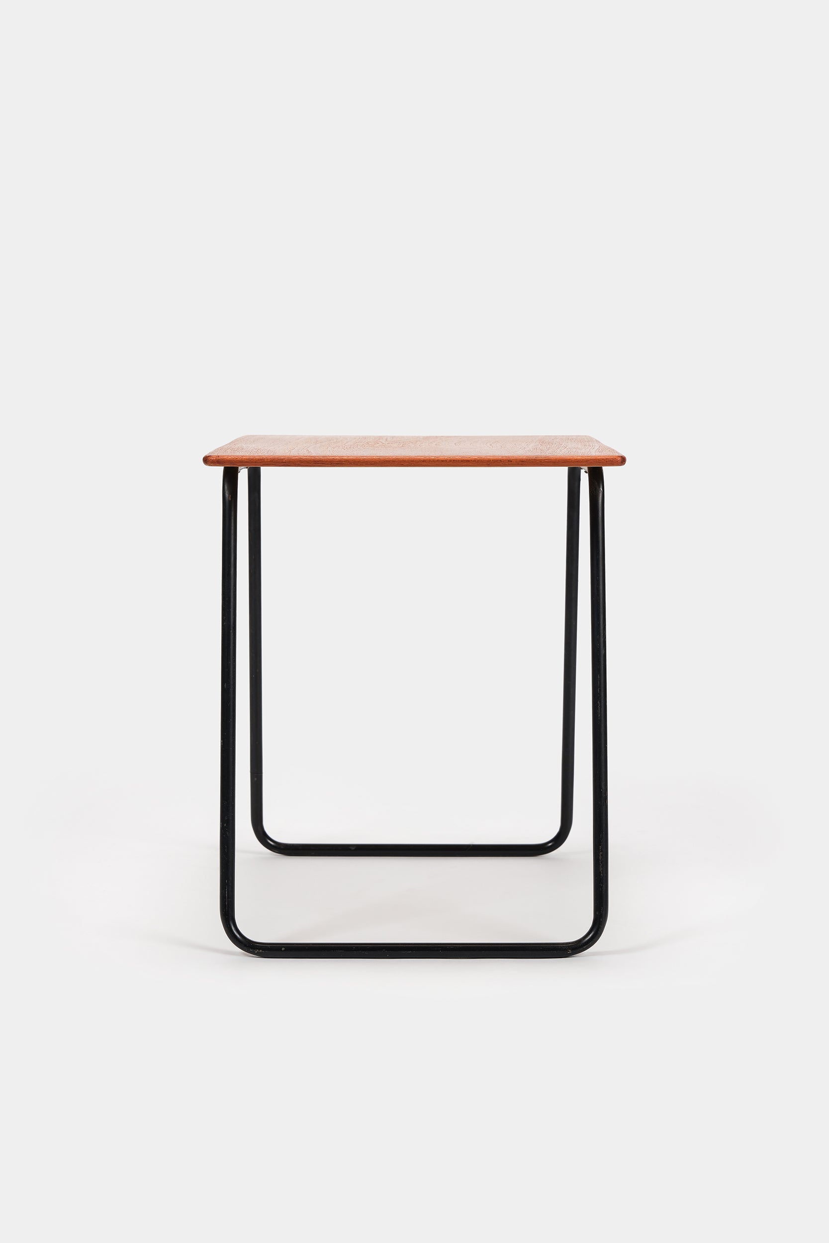 Attr. Arne Jacobsen, Teak Beistelltisch, 50er