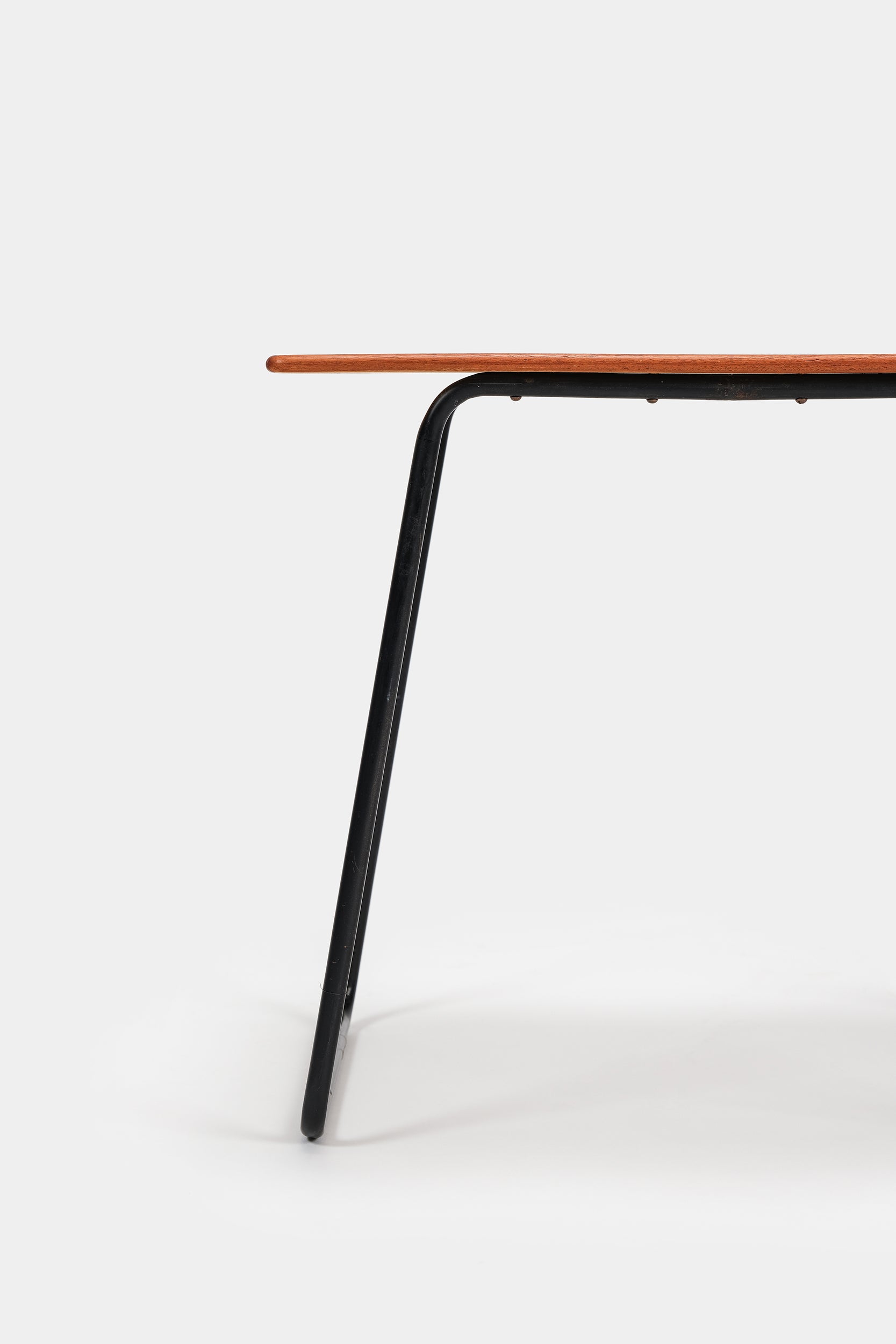 Attr. Arne Jacobsen, Teak Beistelltisch, 50er