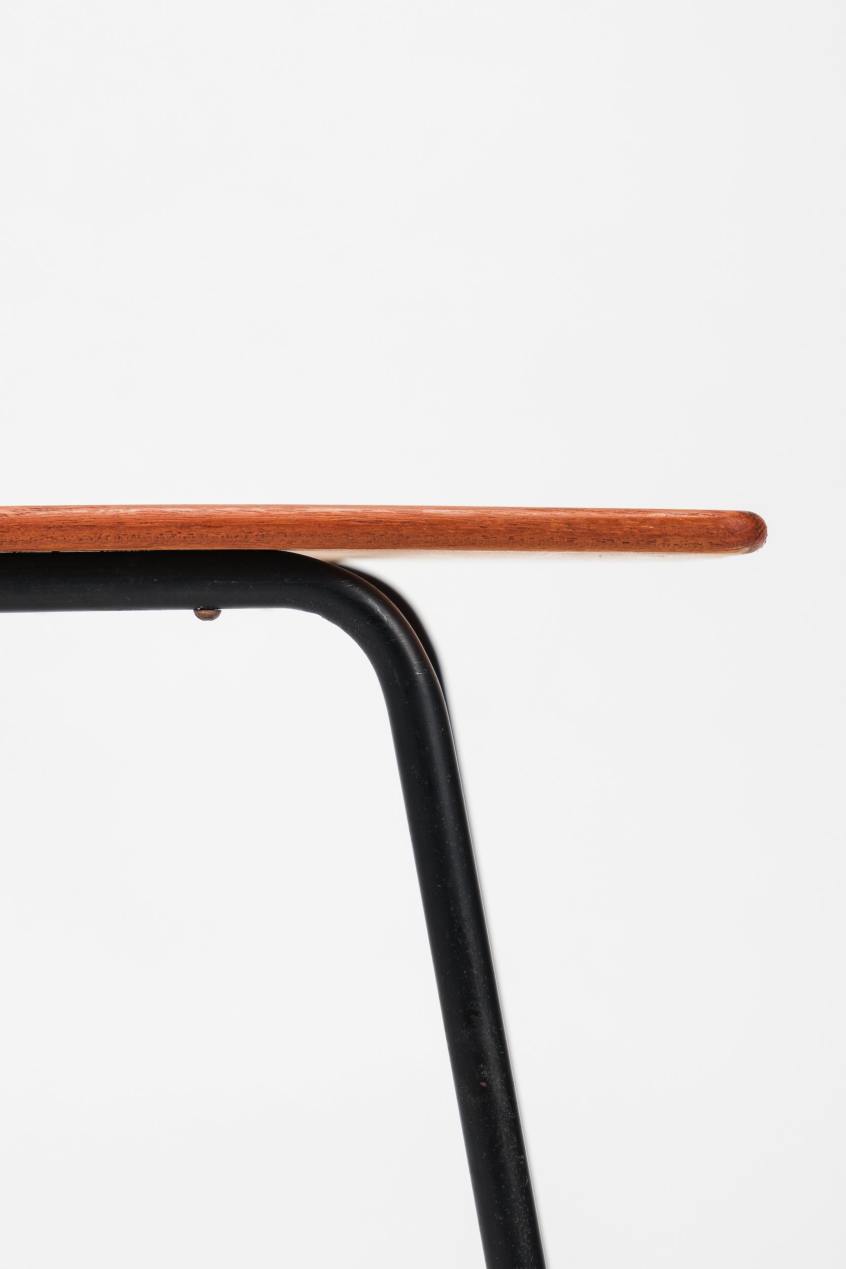 Attr. Arne Jacobsen, Teak Beistelltisch, 50er