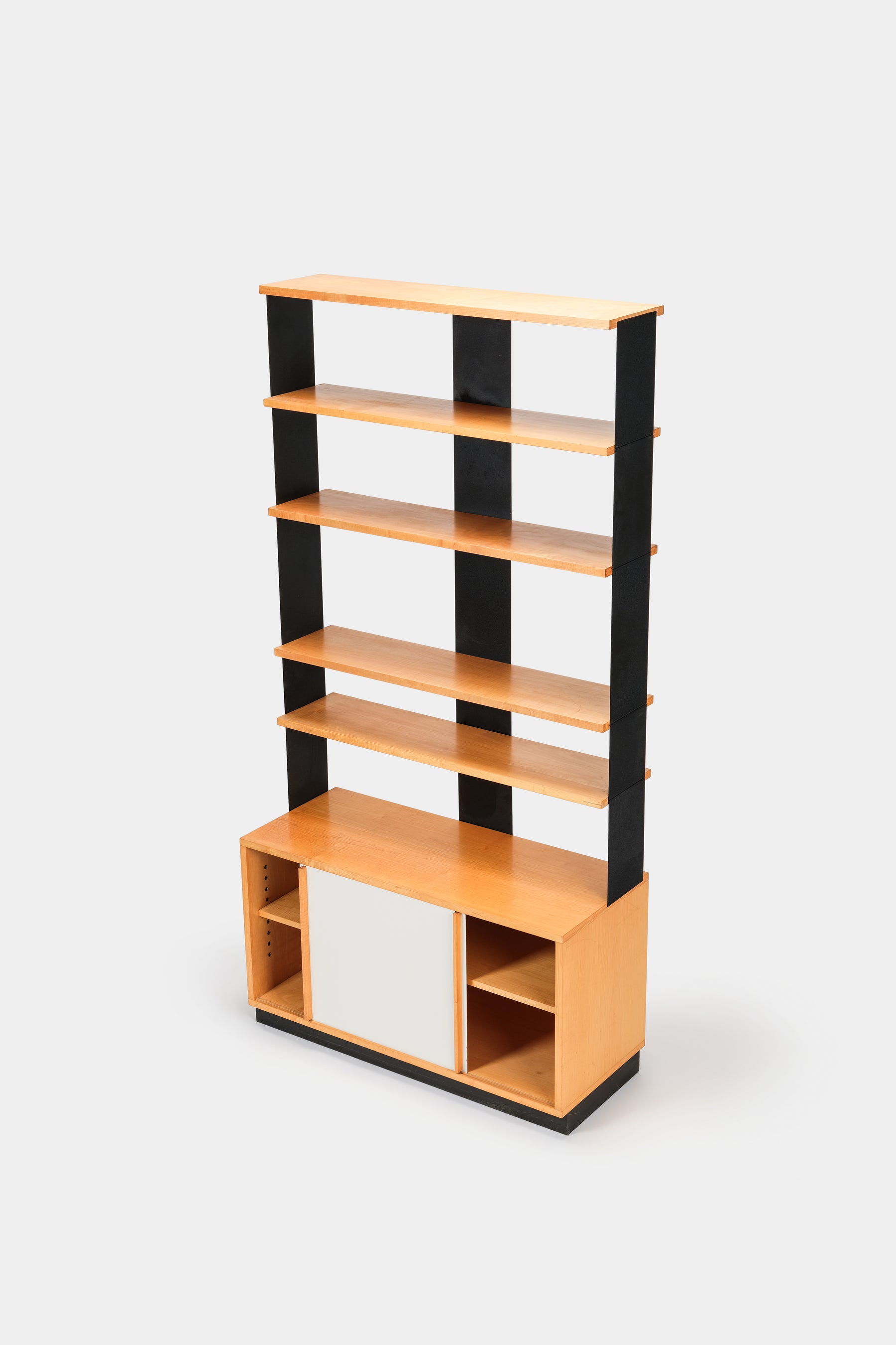 Wilhelm Kienzle, Model 132, Embru, Schweiz, 30er