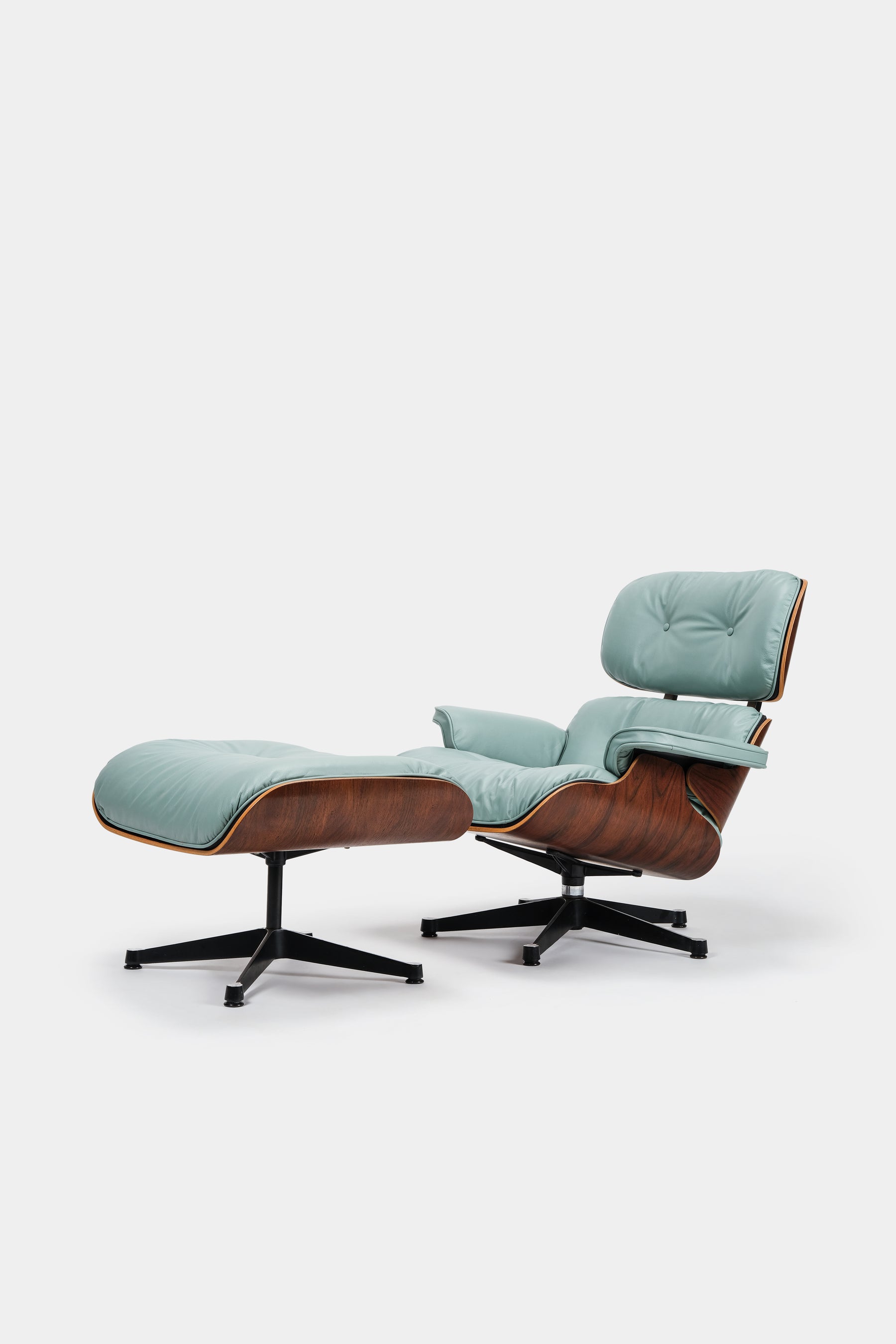 Charles and Ray Eames Lounge Chair and Ottoman, USA, 70s