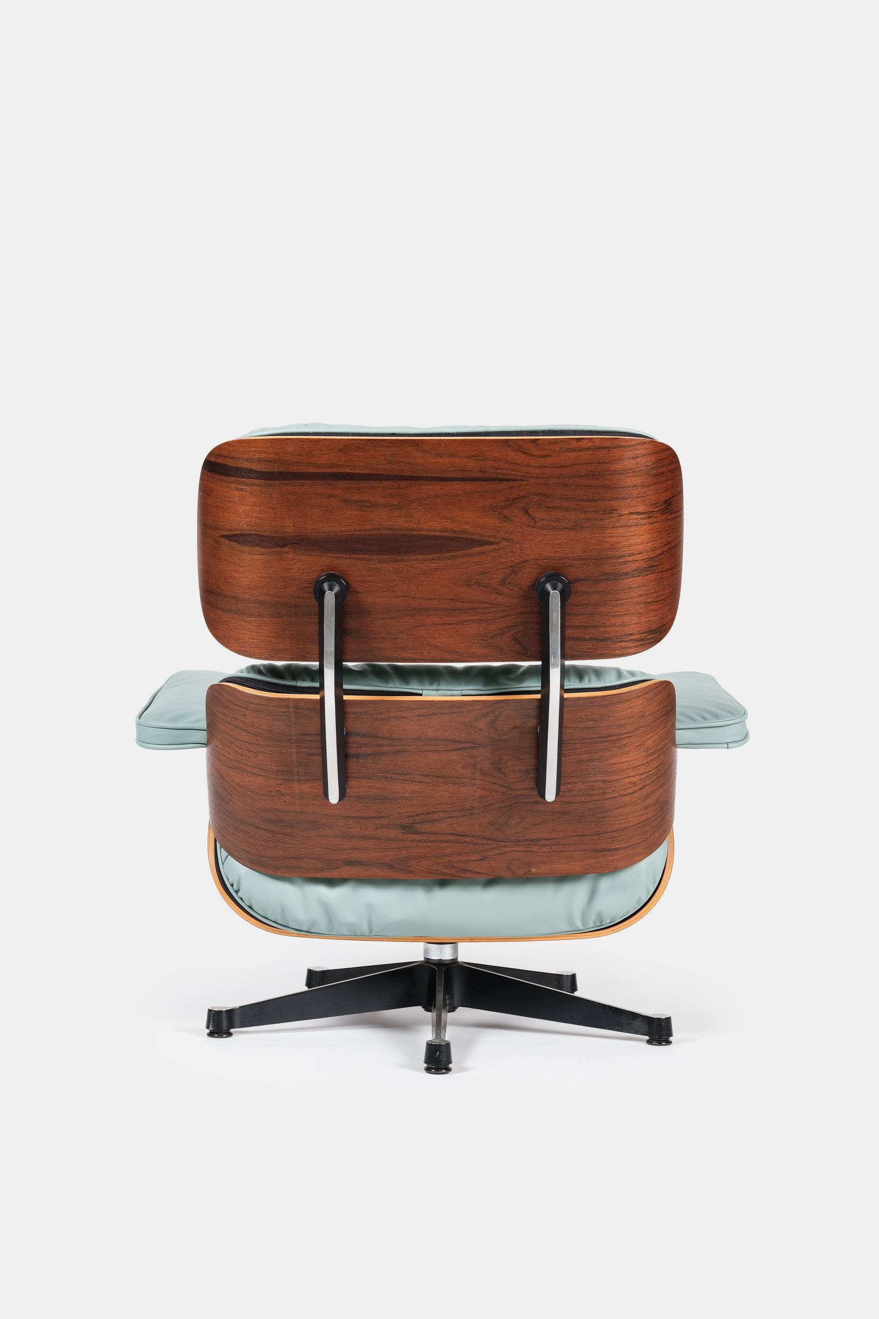 Charles and Ray Eames Lounge Chair and Ottoman, USA, 70s