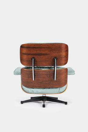 Charles and Ray Eames Lounge Chair and Ottoman, USA, 70s