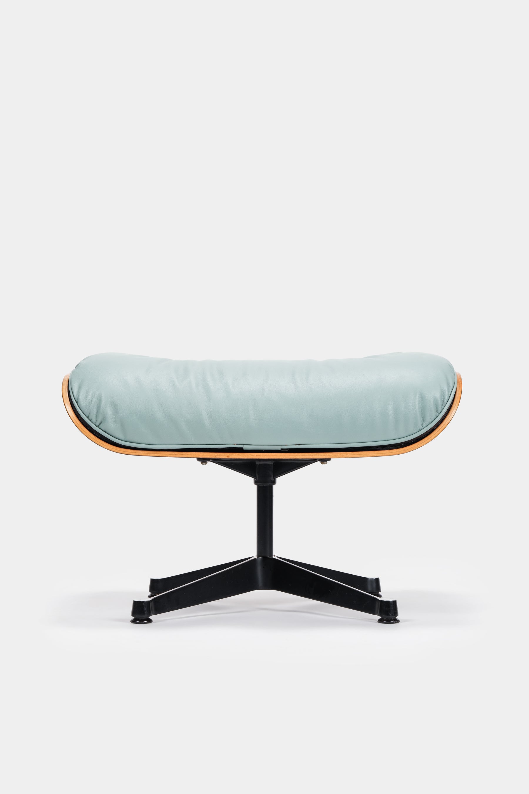 Charles and Ray Eames Lounge Chair and Ottoman, USA, 70s