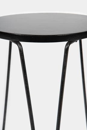 2 Florence Knoll stapelbare Hocker, Knoll International, USA, 50er