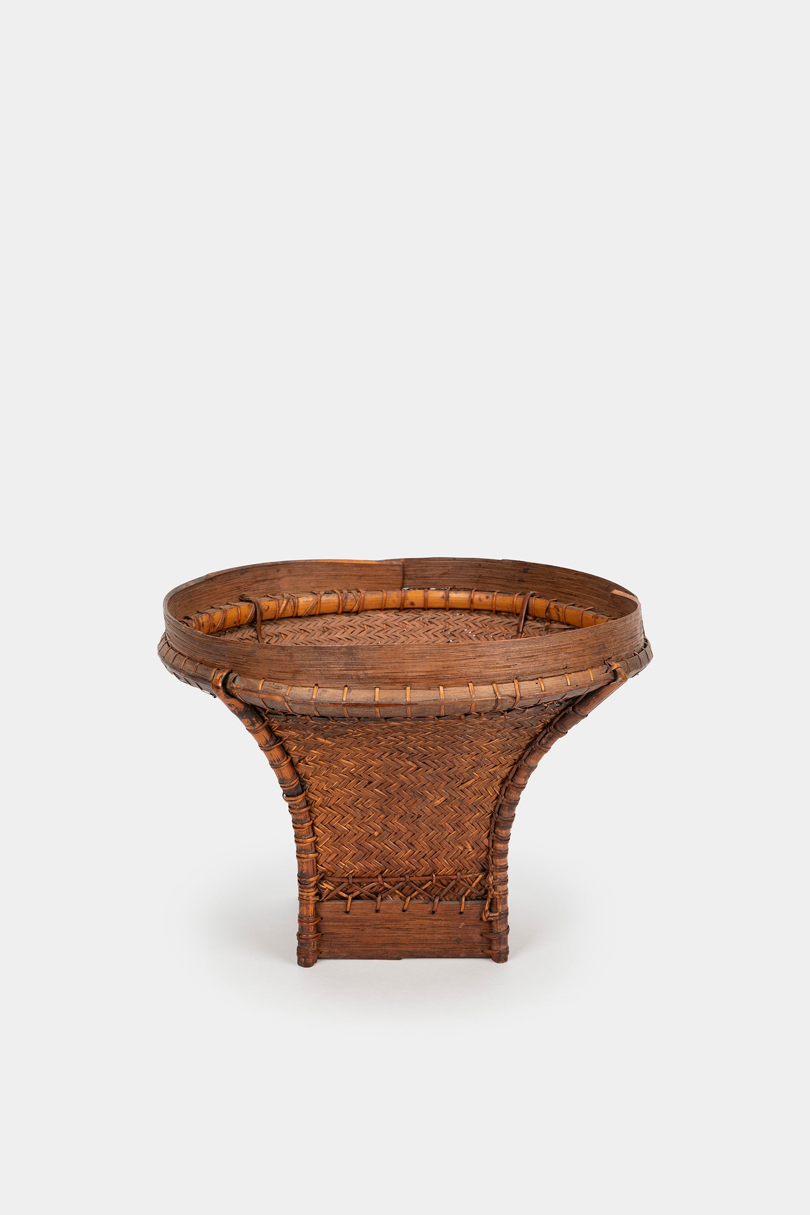 Lampung basket with lid, South Sumatra, 30s
