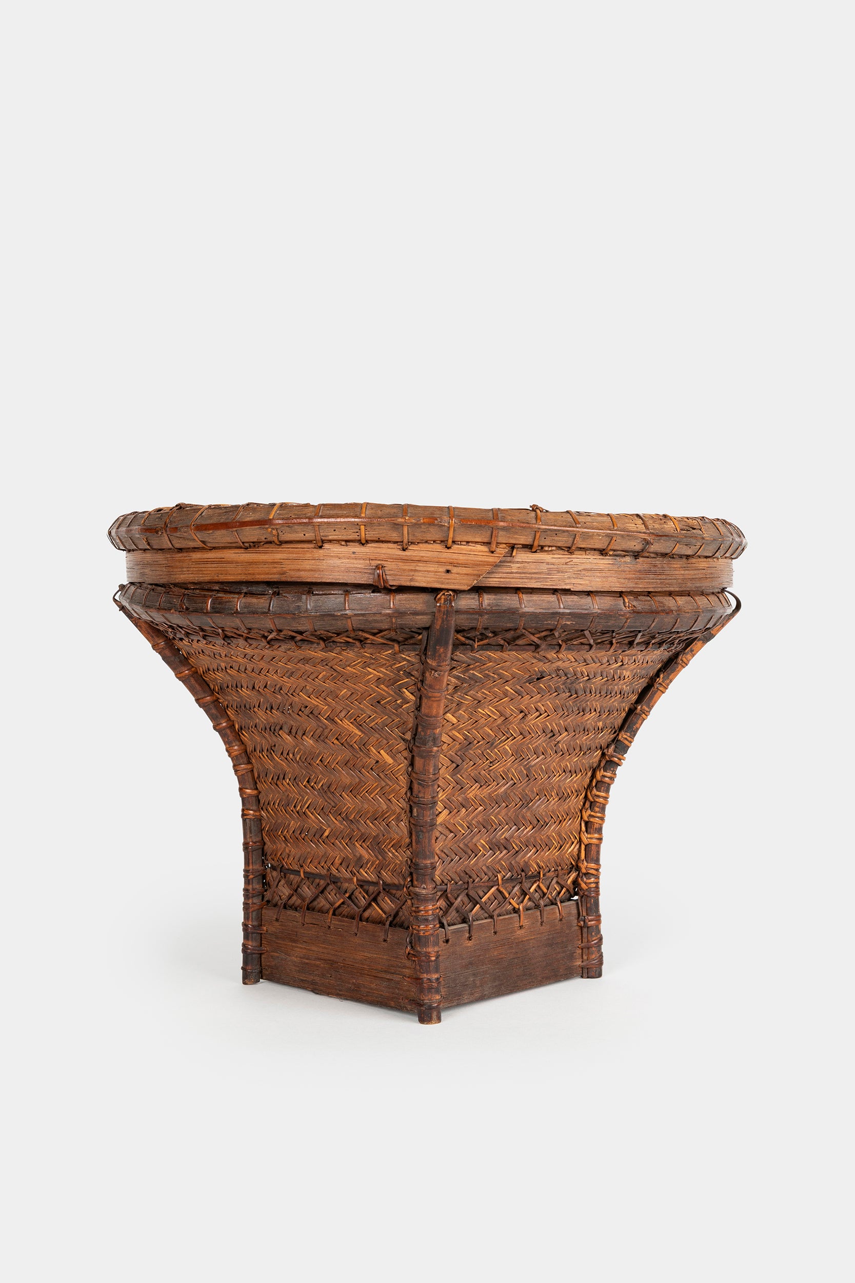 Lampung basket with lid, South Sumatra, 30s