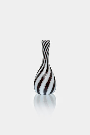 Dino Martens, Aureliano Toso, Mezza Filigrana Glass Vase, Italy, 50s