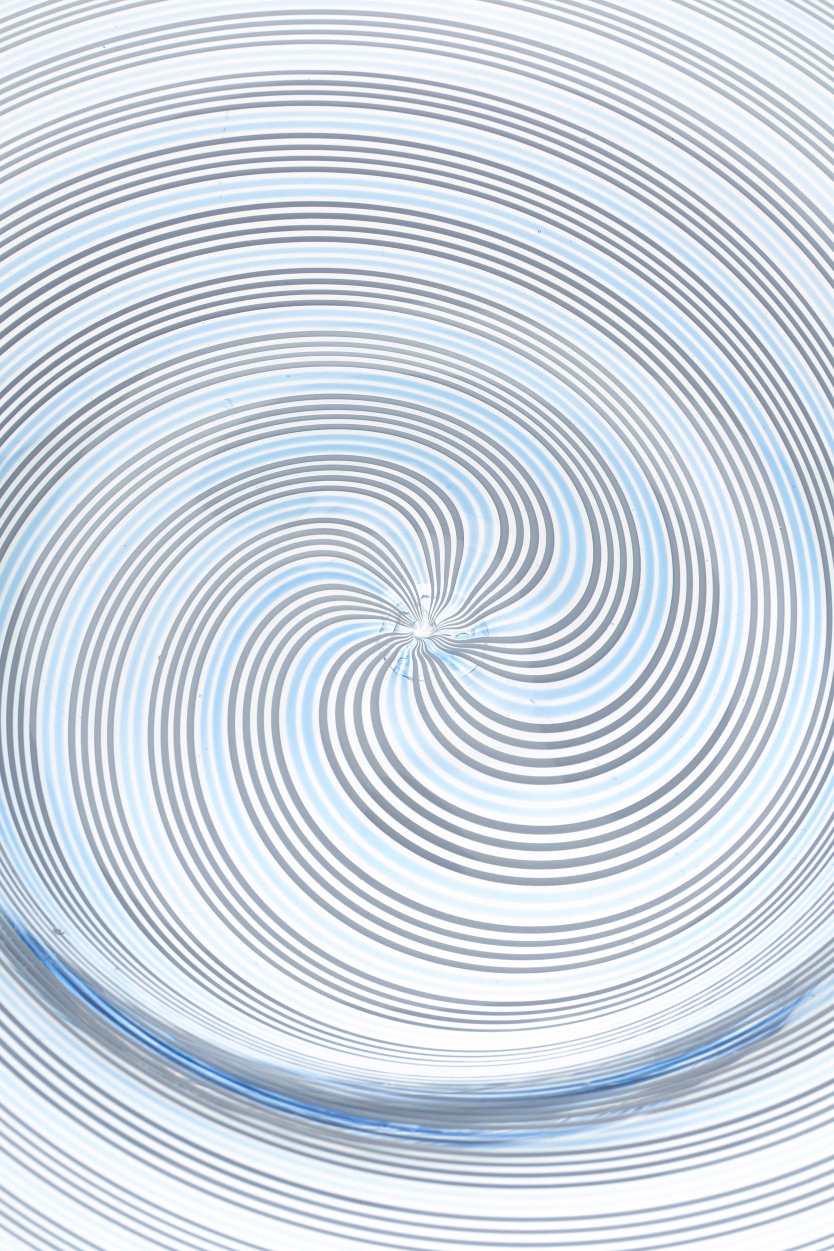 Seguso Murano Glass Spiral Plate
