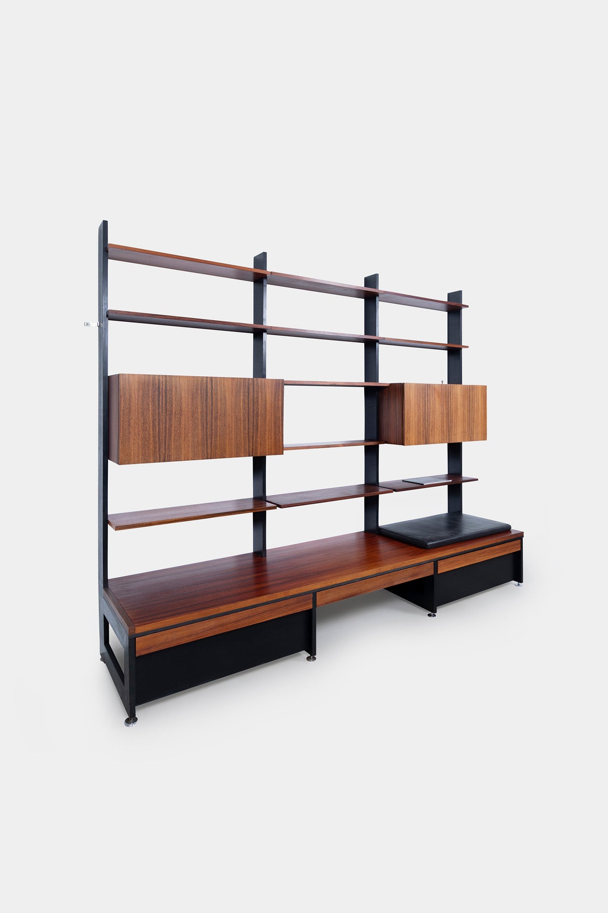 Dieter Waeckerlin shelf DW2, Idealheim, Switzerland, 1960s