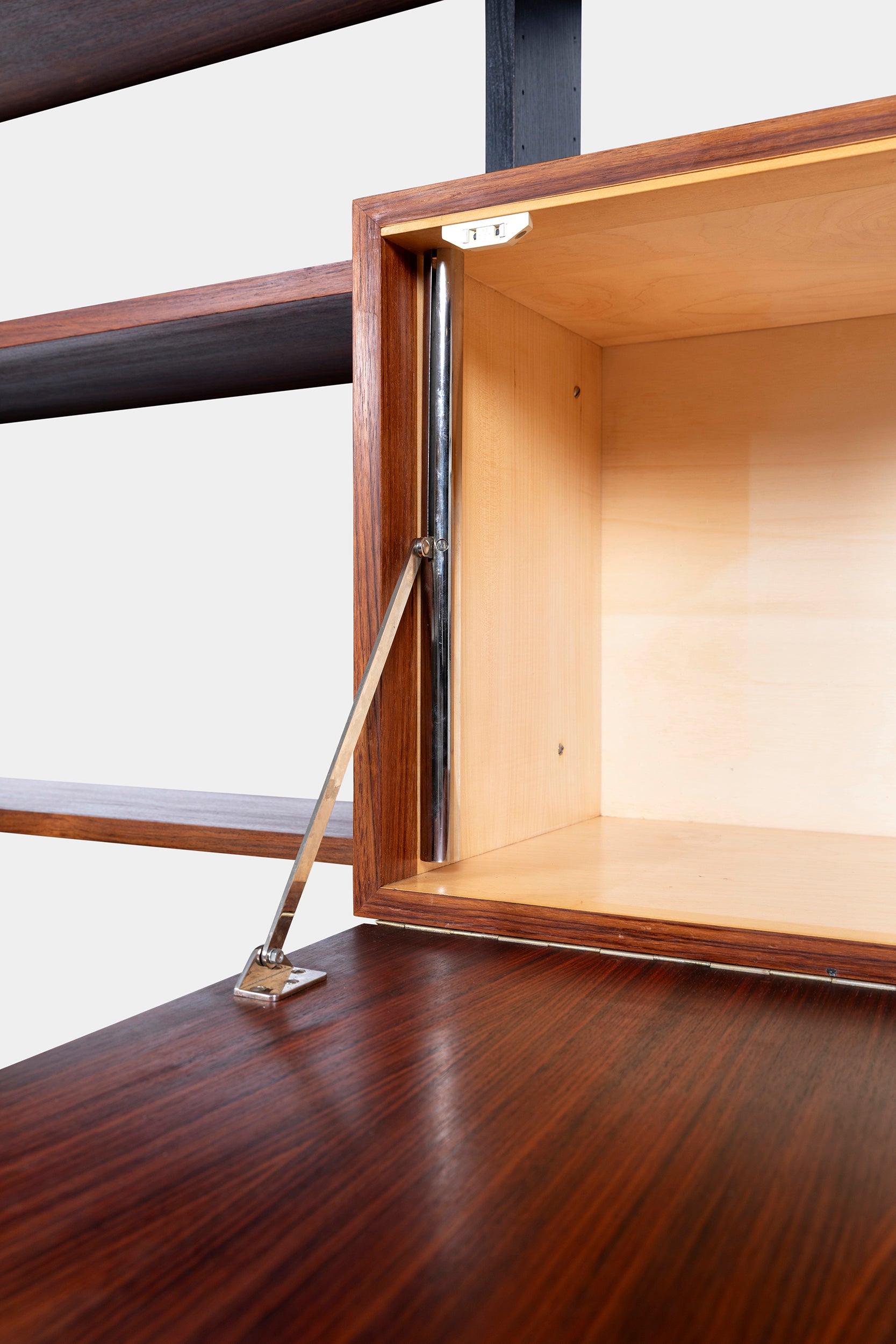 Dieter Waeckerlin shelf DW2, Idealheim, Switzerland, 1960s