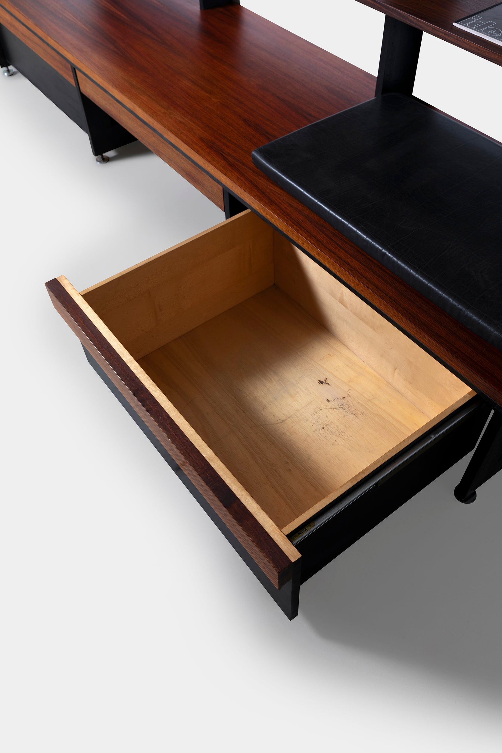 Dieter Waeckerlin shelf DW2, Idealheim, Switzerland, 1960s
