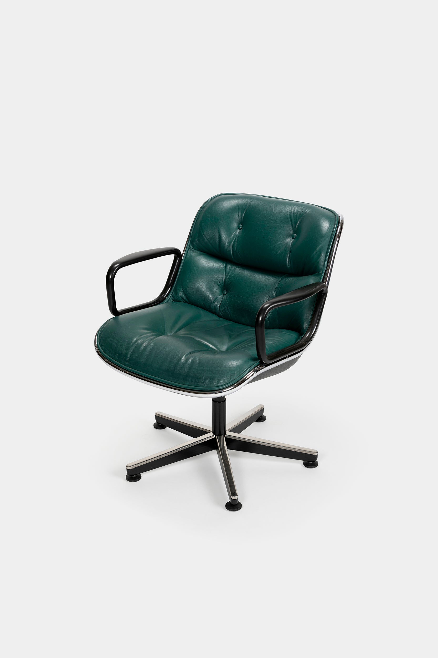 2 Charles Pollock, Executive Chairs, 12E1 Knoll, USA, 60s