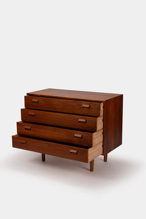 Børge Mogensen, Søborg Mobler Walnut Chest of Drawers, Denmark, 60s