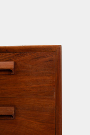 Børge Mogensen, Søborg Mobler Walnut Chest of Drawers, Denmark, 60s