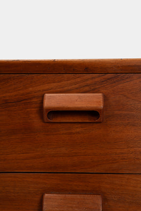 Børge Mogensen, Søborg Mobler Walnut Chest of Drawers, Denmark, 60s