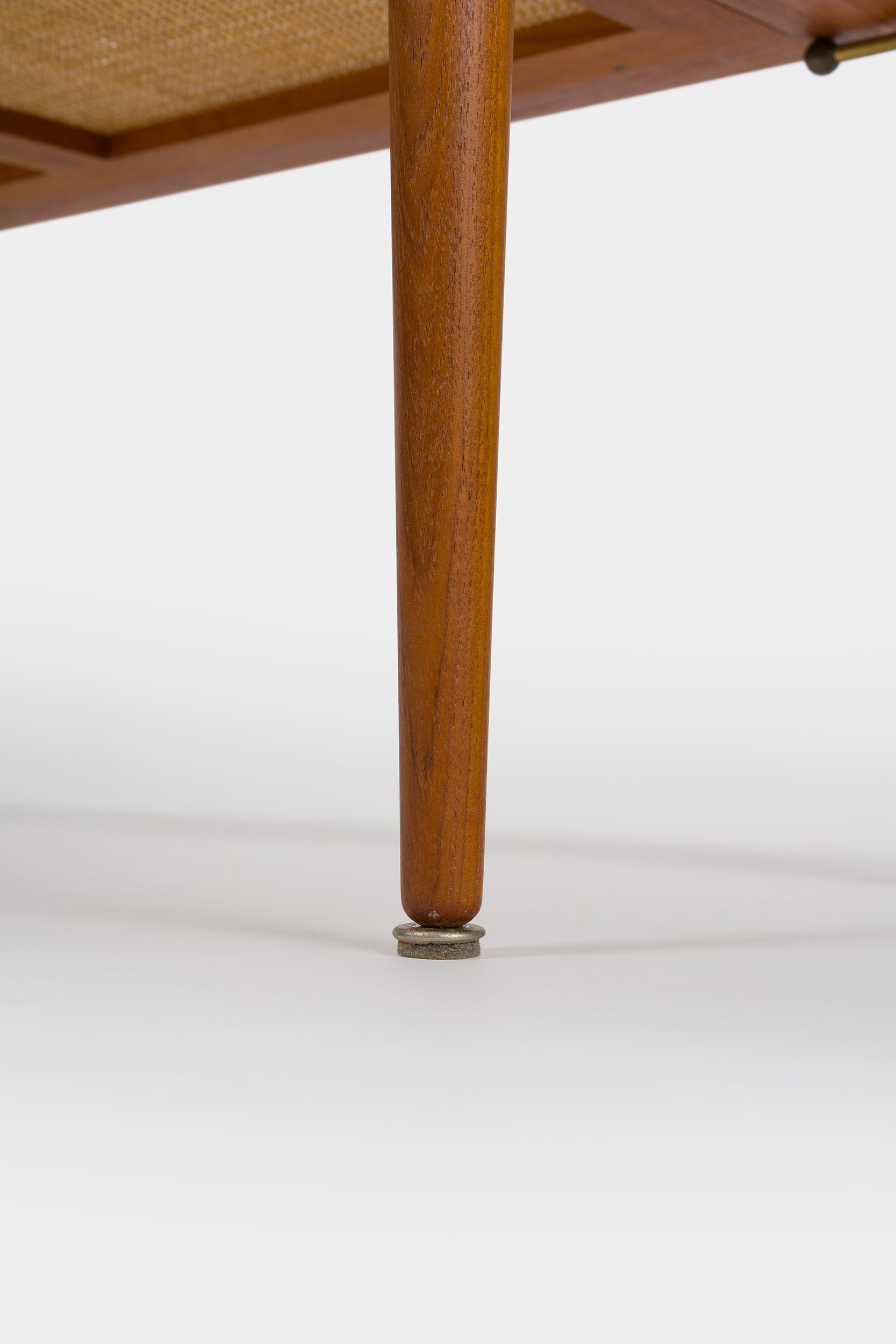 Peter Hvidt & Orla Mølgaard-Nielsen, France & Søn, Clubtisch FD516, Dänemark, 50er