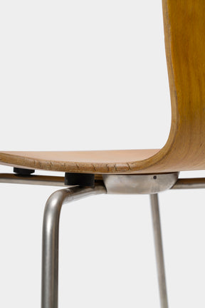 Arne Jacobsen, MUNKEGAARD ​​School Desk and Chair 3105, Denmark, 50s