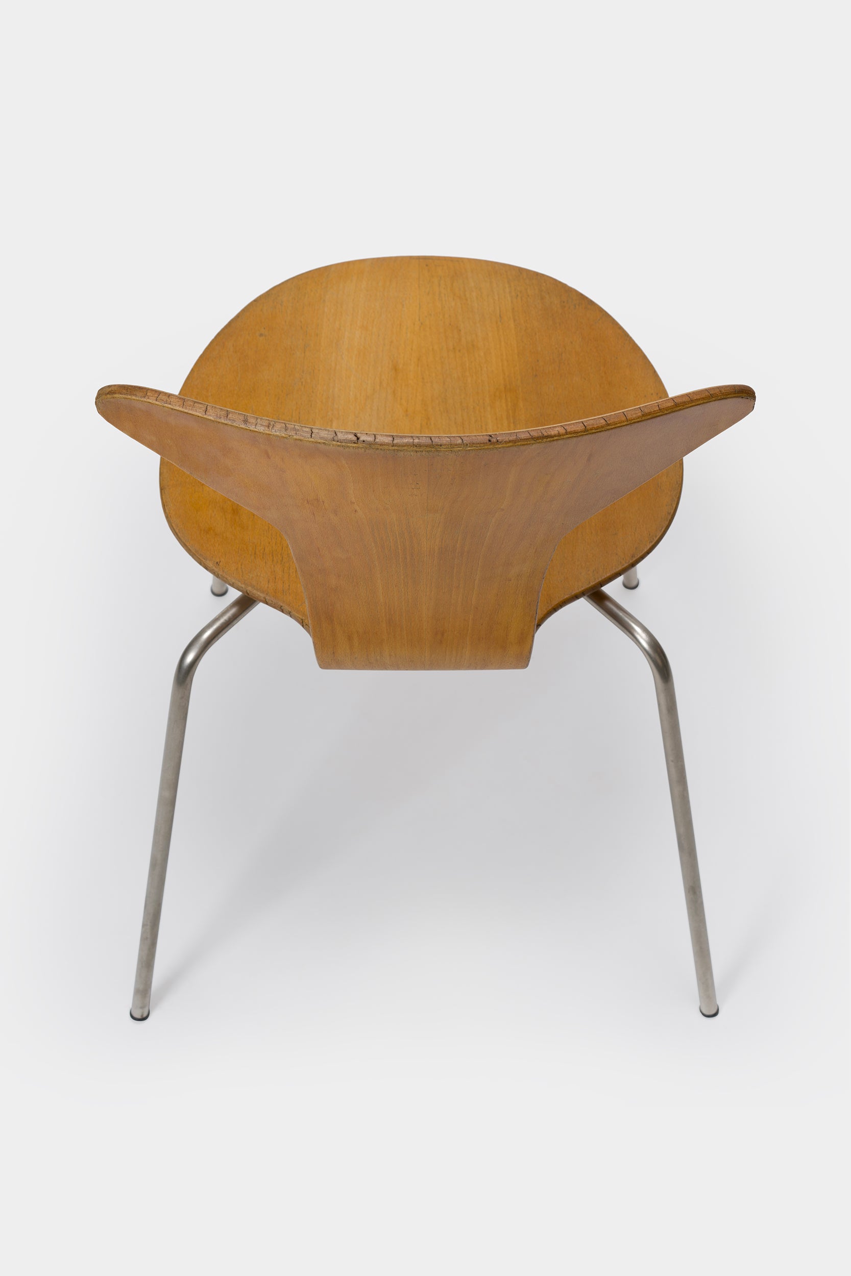 Arne Jacobsen, MUNKEGAARD ​​School Desk and Chair 3105, Denmark, 50s